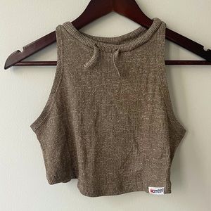 Cameeli Cropped Tank Top Size Medium